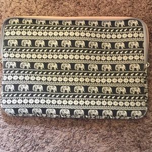 Elephant laptop case